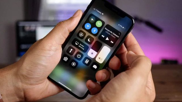 香洲苹果手机维修分享iPhone 12信号差怎么办 